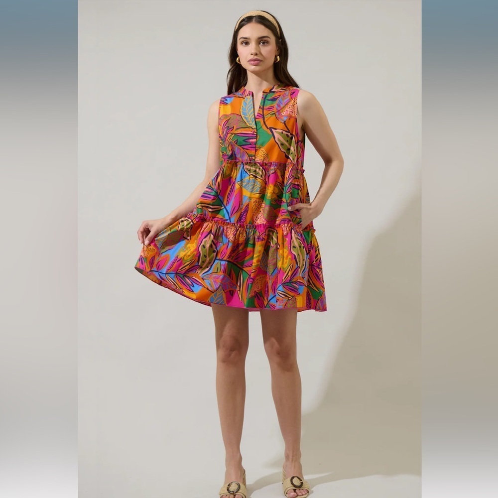 SugarLips Milana Floral Adrina Shift Tiered Mini Dress - Picture 4 of 7